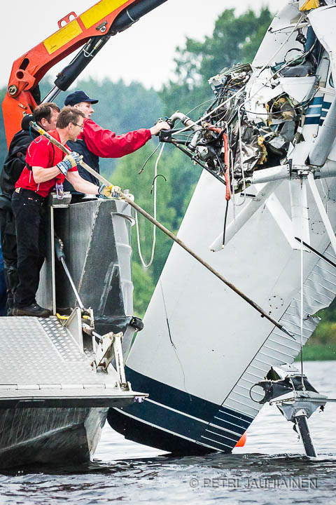 Alustavaa tutkailua Lehtikuvaus valokuvaaja Petri Jauhiainen